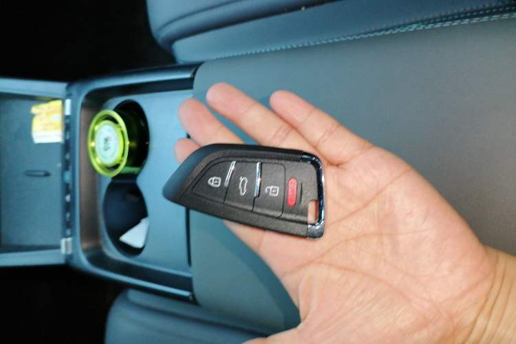 Used BYD Qin L 2026 DM-i 128KM Leading Edition Vehicle Key