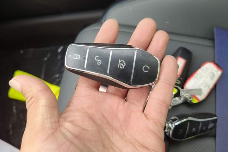 Used BYD Qin L 2026 DM-i 128KM Leading Edition Vehicle Key