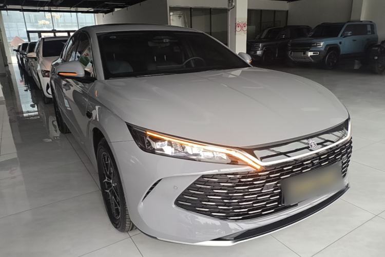Used BYD Qin L 2026 Model DM-i 210KM Beyond Version Front Right 45 Deg