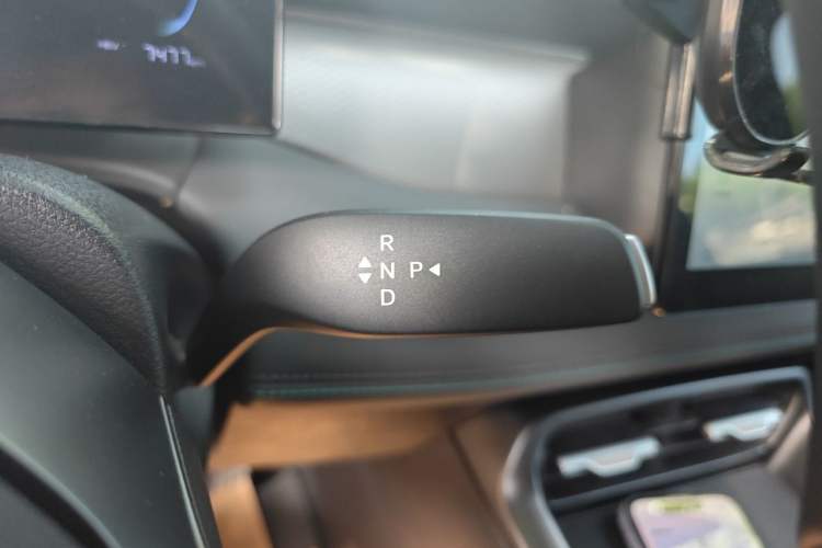Used BYD Qin L 2026 DM-i 128KM Progressive Edition Gear Lever