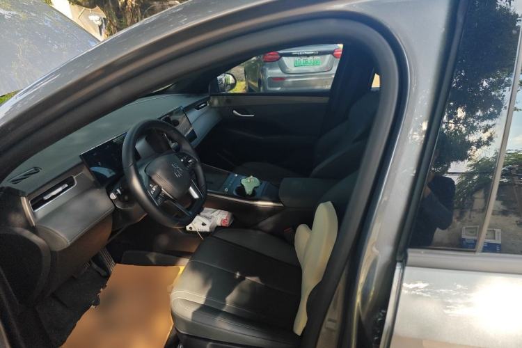 Used BYD Qin L 2026 DM-i 128KM Progressive Edition Left Front Seat