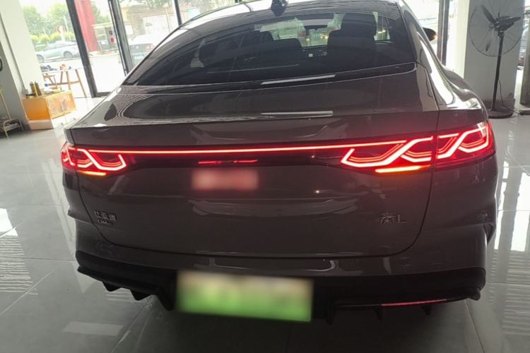Used BYD Qin L 2026 Model DM-i 210KM Beyond Version Rear