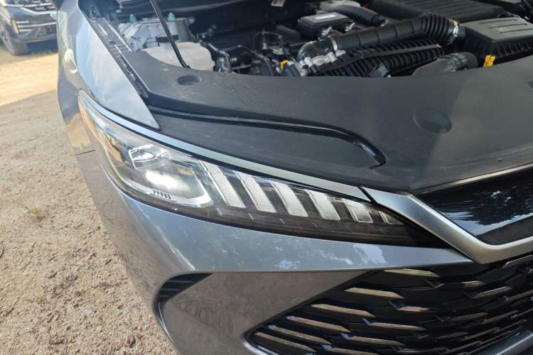 Used BYD Qin L 2026 DM-i 128KM Progressive Edition Right Front Headlight