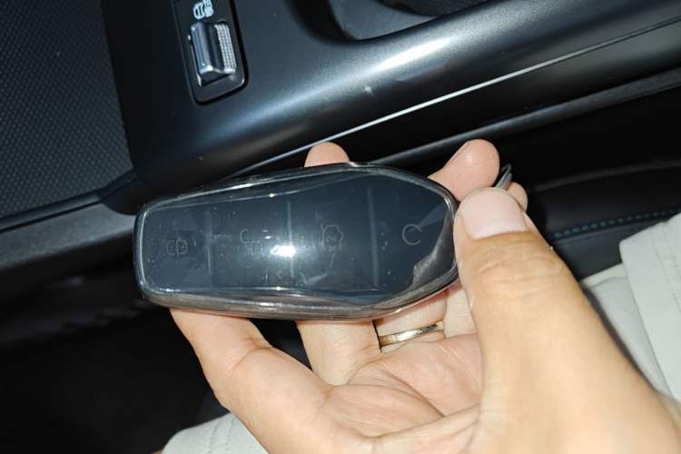 Used BYD Qin L 2026 DM-i 128KM Progressive Edition Vehicle Key
