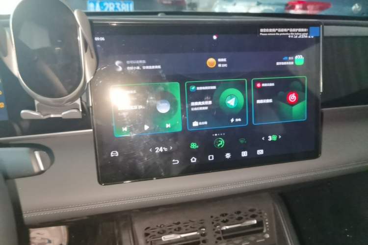 Used BYD Qin L 2026 DM-i 128KM Progressive Edition Audio And AC Panel