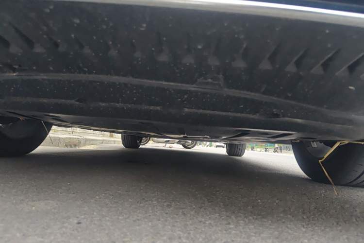 Used BYD Qin L 2026 Model DM-i 210KM Beyond Version Chassis Front