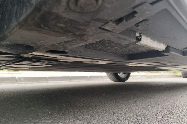 Used BYD Qin L 2026 Model DM-i 210KM Cloud Suspension Version Chassis Front Left