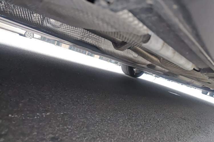 Used BYD Qin L 2026 Model DM-i 210KM Beyond Version Chassis Rear Right