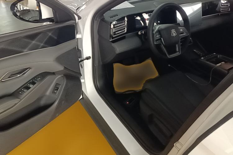 Used BYD Qin L 2026 DM-i 128KM Progressive Edition Driver Seat