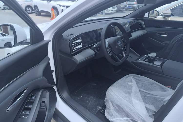 Used BYD Qin L 2026 DM-i 128KM Progressive Edition Driver Seat