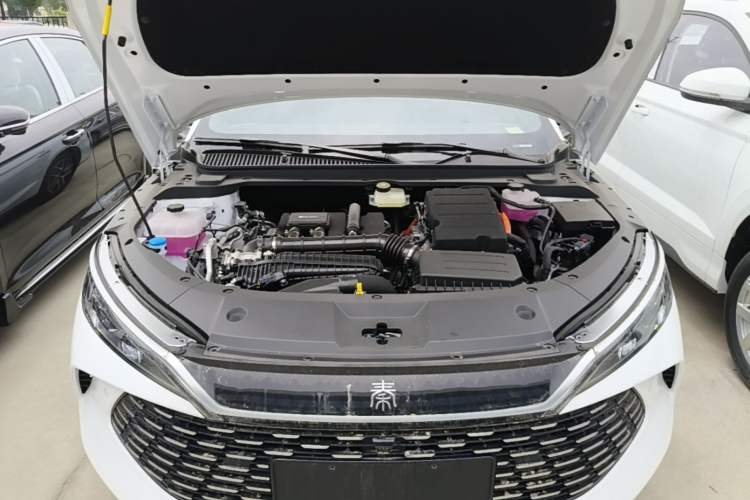 Used BYD Qin L 2026 DM-i 128KM Leading Edition Engine Bay