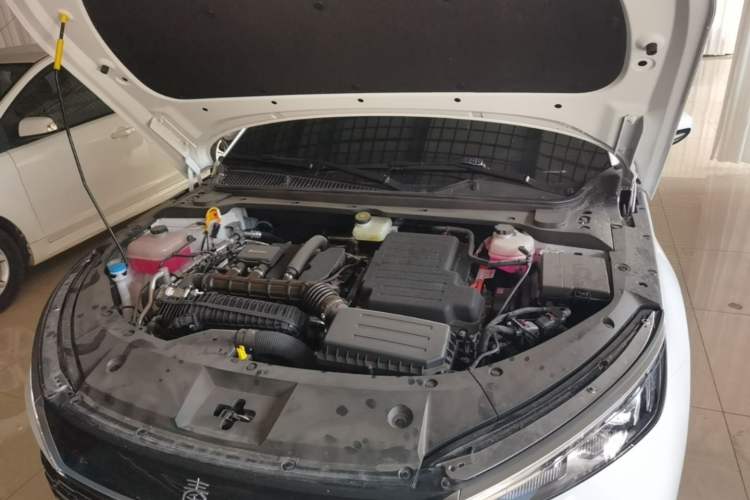 Used BYD Qin L 2026 DM-i 128KM Progressive Edition Engine Bay