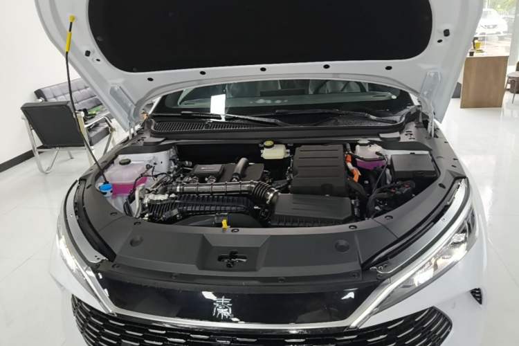Used BYD Qin L 2026 DM-i 128KM Leading Edition Engine Bay