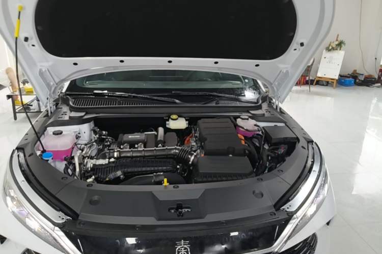 Used BYD Qin L 2026 DM-i 128KM Leading Edition Engine Bay