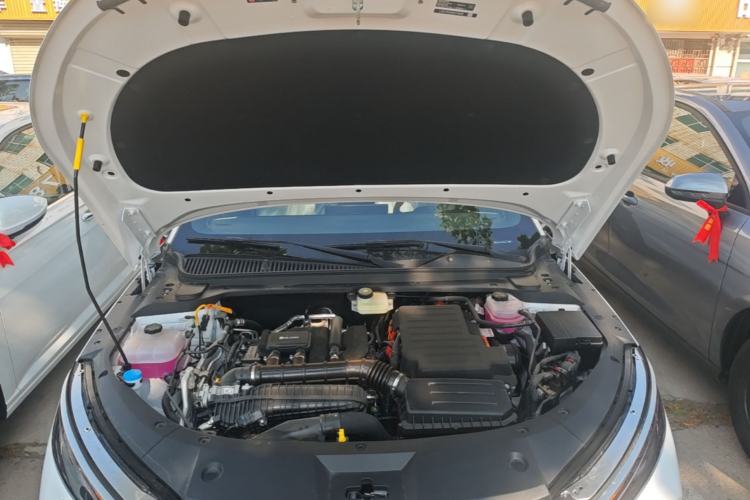 Used BYD Qin L 2026 DM-i 128KM Progressive Edition Engine Bay