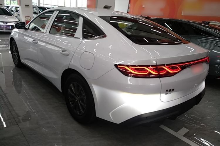 Used BYD Qin L 2026 DM-i 128KM Progressive Edition Exterior 2
