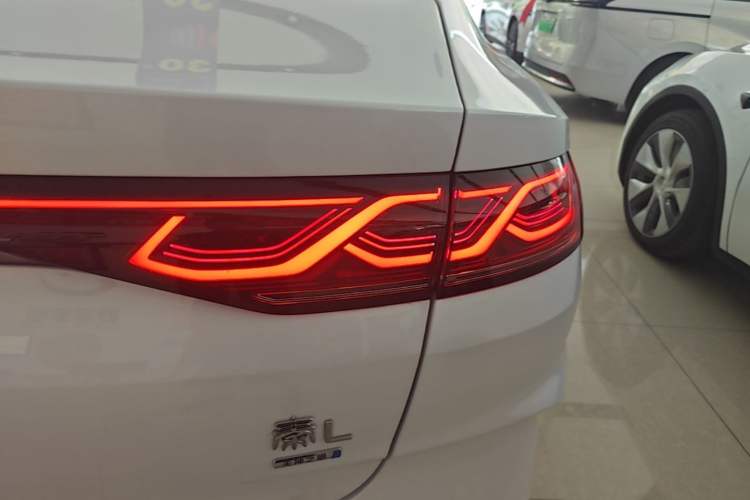Used BYD Qin L 2026 DM-i 128KM Leading Edition Exterior 3