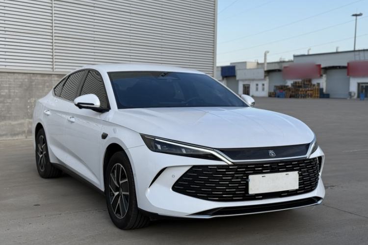 Used BYD Qin L 2026 DM-i 128KM Leading Edition Exterior 4