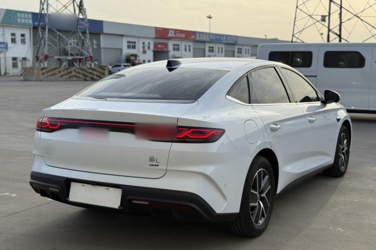 Used BYD Qin L 2026 DM-i 128KM Leading Edition Exterior 6