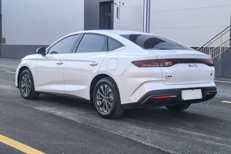Used BYD Qin L 2026 DM-i 128KM Progressive Edition Exterior 6