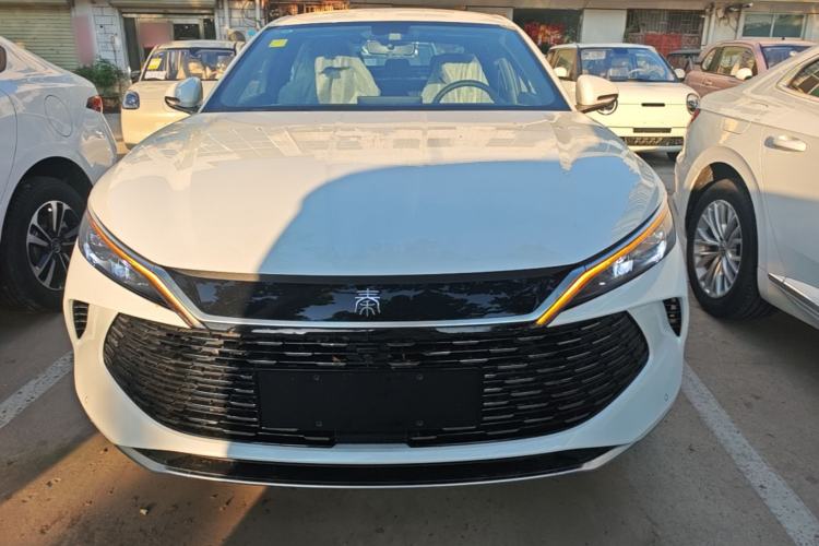 Used BYD Qin L 2026 DM-i 128KM Progressive Edition Front