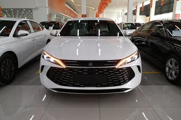 Used BYD Qin L 2026 DM-i 128KM Progressive Edition Front