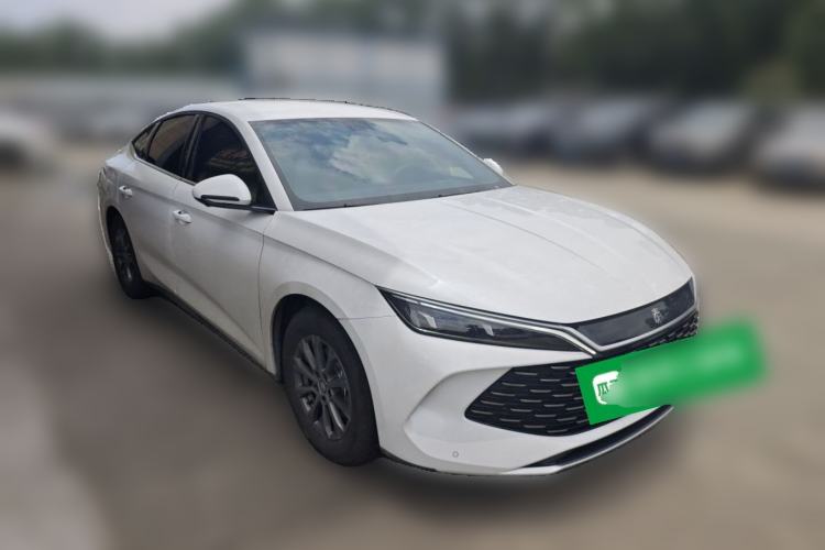 Used BYD Qin L 2026 DM-i 128KM Progressive Edition Front Right 45 Deg