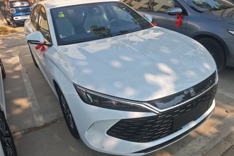 Used BYD Qin L 2026 DM-i 128KM Progressive Edition Front Right 45 Deg