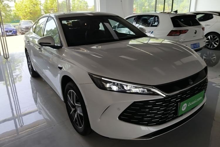 Used BYD Qin L 2026 DM-i 128KM Leading Edition Front Right 45 Deg