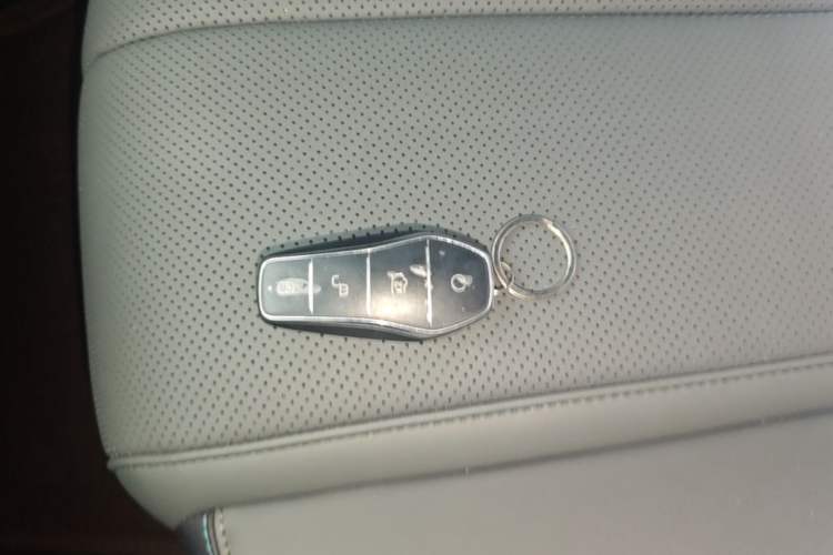 Used BYD Qin L 2026 Model DM-i 210KM Beyond Version Interior 1