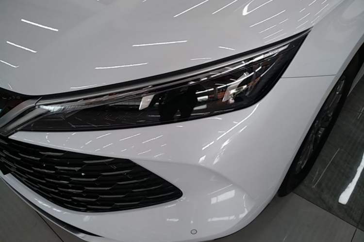 Used BYD Qin L 2026 DM-i 128KM Progressive Edition Left Front Headlight