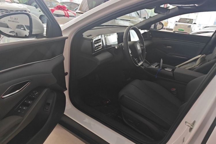 Used BYD Qin L 2026 DM-i 128KM Leading Edition Left Front Seat