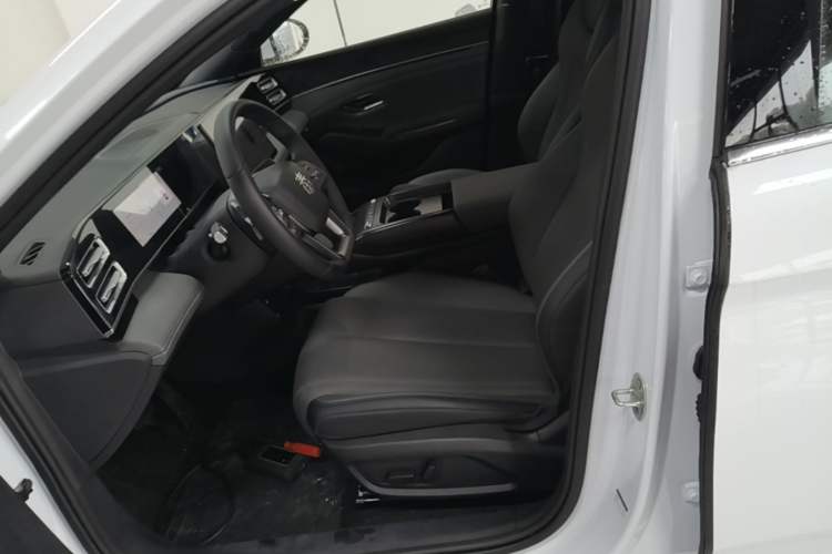 Used BYD Qin L 2026 DM-i 128KM Leading Edition Left Front Seat