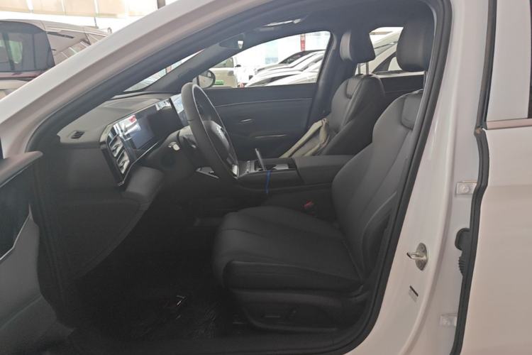Used BYD Qin L 2026 DM-i 128KM Leading Edition Left Front Seat