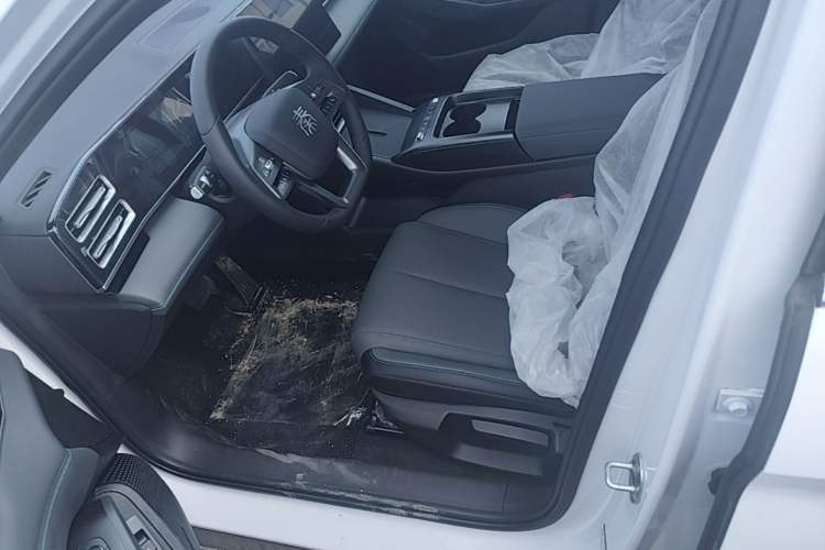 Used BYD Qin L 2026 DM-i 128KM Progressive Edition Left Front Seat