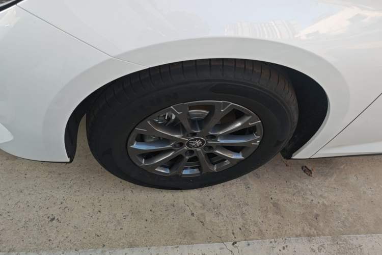 Used BYD Qin L 2026 DM-i 128KM Progressive Edition Left Front Wheel Hub