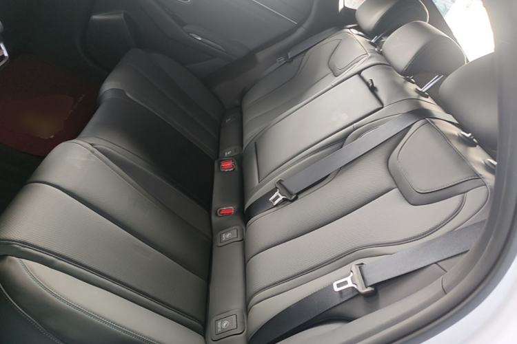Used BYD Qin L 2026 Model DM-i 210KM Beyond Version Left Rear Seat