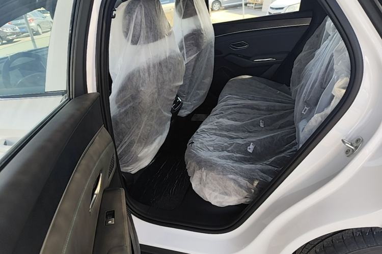 Used BYD Qin L 2026 DM-i 128KM Progressive Edition Left Rear Seat