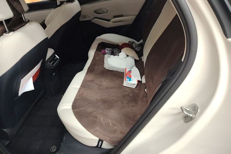 Used BYD Qin L 2026 Model DM-i 210KM Beyond Version Left Rear Seat