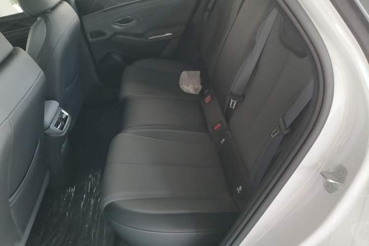 Used BYD Qin L 2026 DM-i 128KM Leading Edition Left Rear Seat