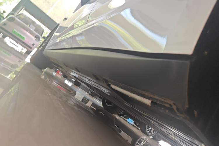 Used BYD Qin L 2026 DM-i 128KM Leading Edition Left Side Sill