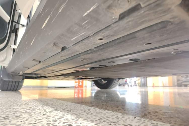 Used BYD Qin L 2026 Model DM-i 210KM Beyond Version Left Side Sill