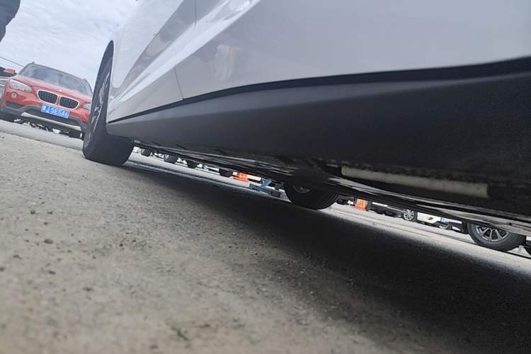 Used BYD Qin L 2026 DM-i 128KM Progressive Edition Left Side Sill