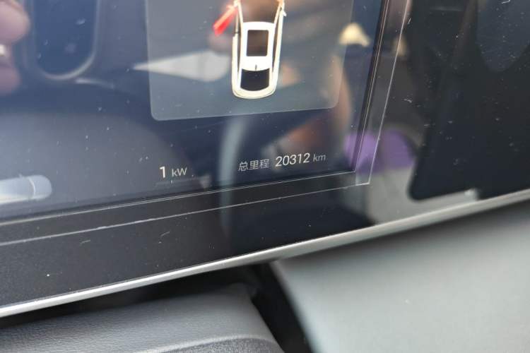 Used BYD Qin L 2026 DM-i 128KM Leading Edition Odometer Close Up
