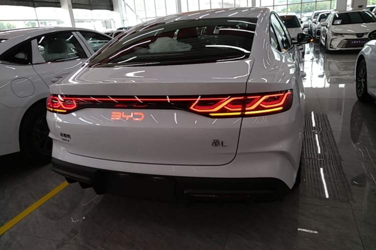 Used BYD Qin L 2026 DM-i 128KM Progressive Edition Rear
