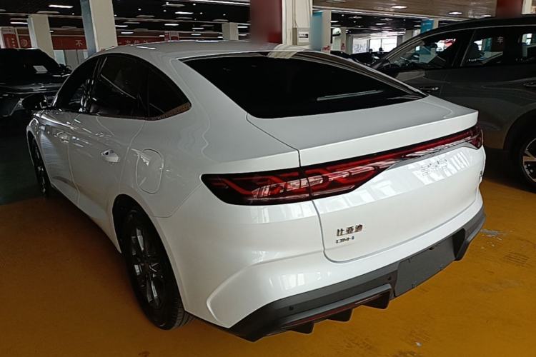 Used BYD Qin L 2026 DM-i 128KM Progressive Edition Rear Left 45 Deg