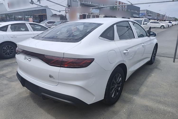 Used BYD Qin L 2026 DM-i 128KM Progressive Edition Rear Right 45 Deg