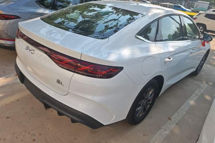 Used BYD Qin L 2026 DM-i 128KM Progressive Edition Rear Right 45 Deg