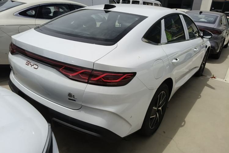 Used BYD Qin L 2026 DM-i 128KM Leading Edition Rear Right 45 Deg
