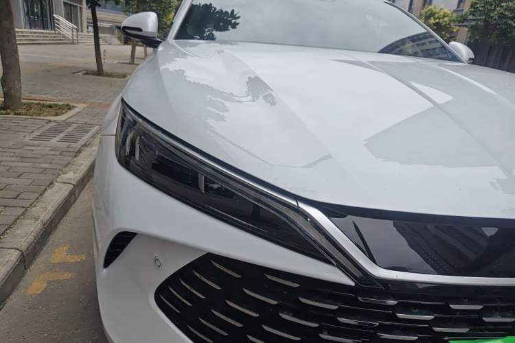 Used BYD Qin L 2026 Model DM-i 210KM Beyond Version Right Front Headlight